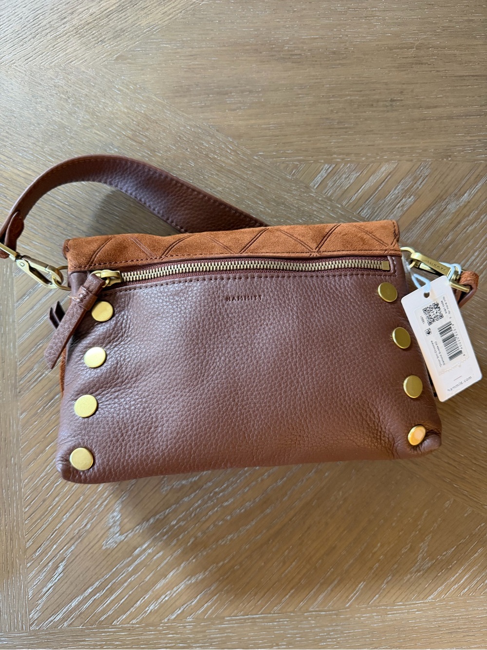 Hammitt Dillon Small crossbody bag in chocolate diamond suede NWT - Picture 3 of 5